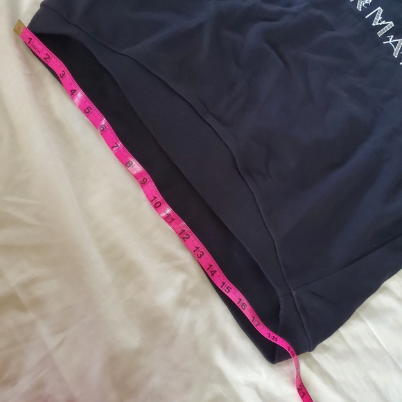 Top - Picture 3 of 15